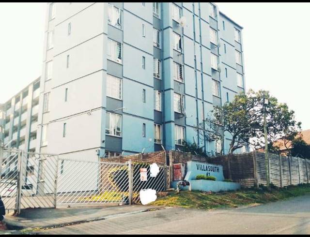 3 BEDROOM APARTMENT FOR SALE IN OVERPORT